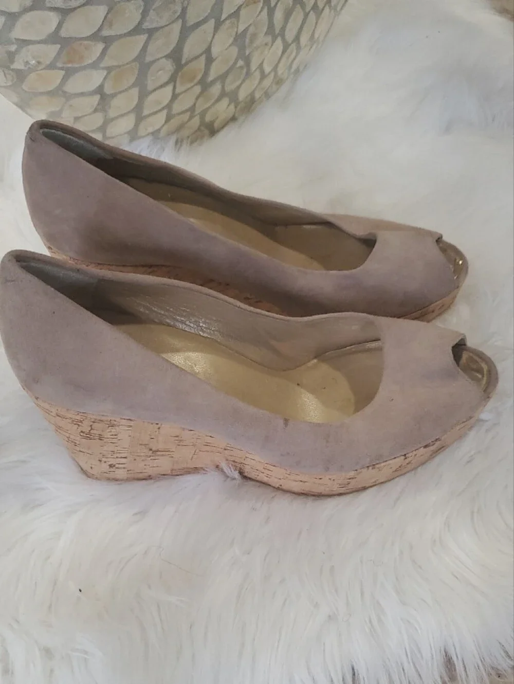 Stuart Weitzman Taupe Suede Cork Wedge Pumps Open Toe Size 9.5 - Picture 7 of 13